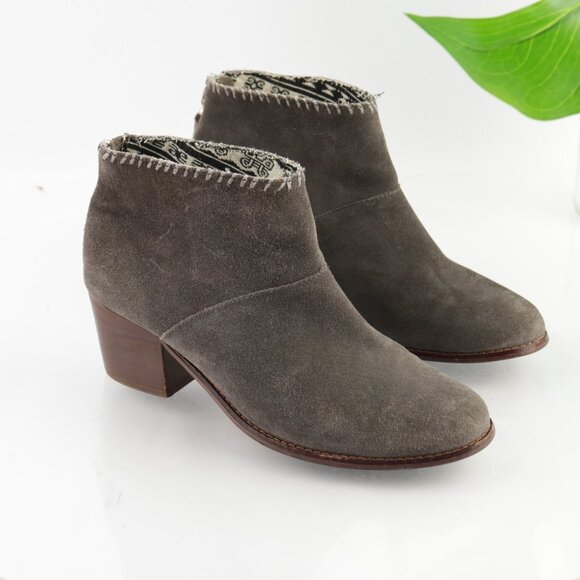 Toms Womens Leila Boots Size 8.5 Taupe Gray Suede Booties Block Heel Comfy Boho - Picture 2 of 12